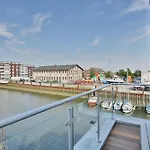 Marina, Cm16c *