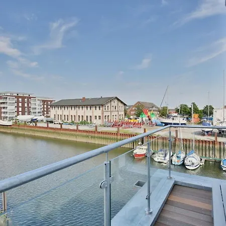 Marina, Cm16c *